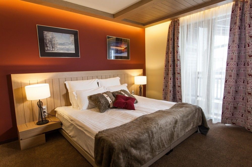 Amira Boutique Hotel Bansko Exterior photo A bedroom in a hotel