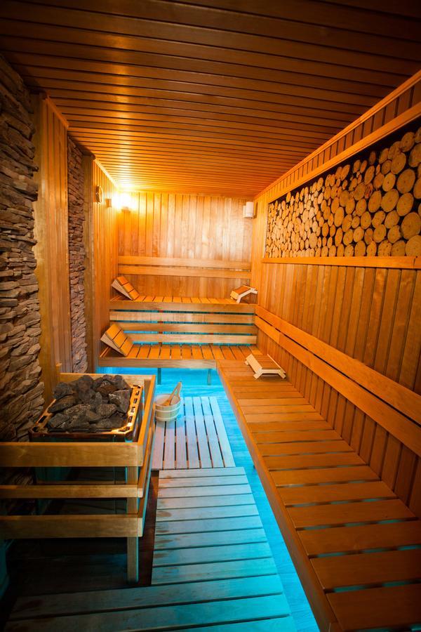 Amira Boutique Hotel Bansko Exterior photo A modern Finnish sauna